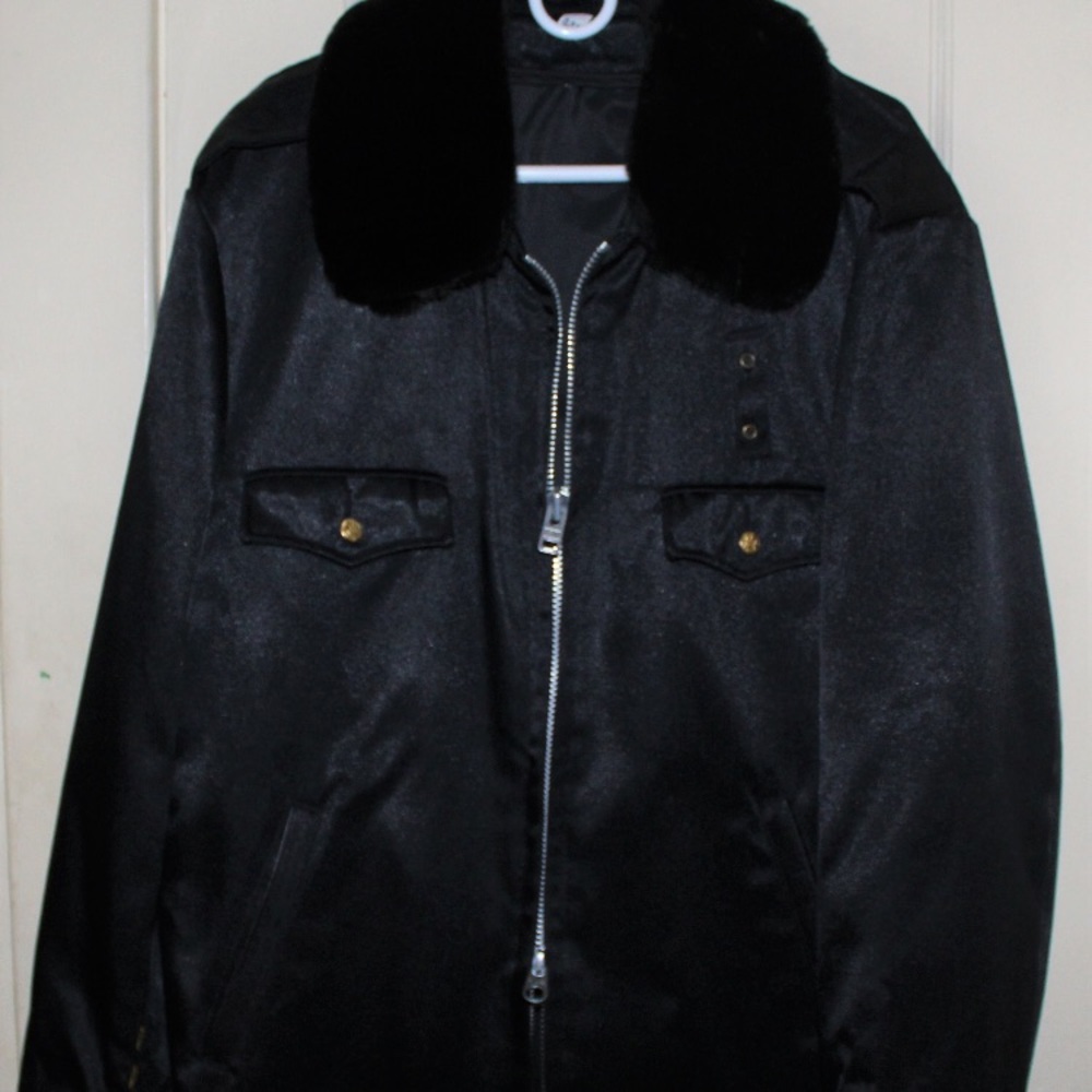 XL Black Fur Lined Collar Nylon Jacket